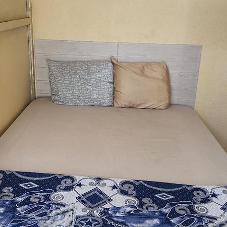 Jaguar Basic Accommodation Antigua Εξωτερικό φωτογραφία